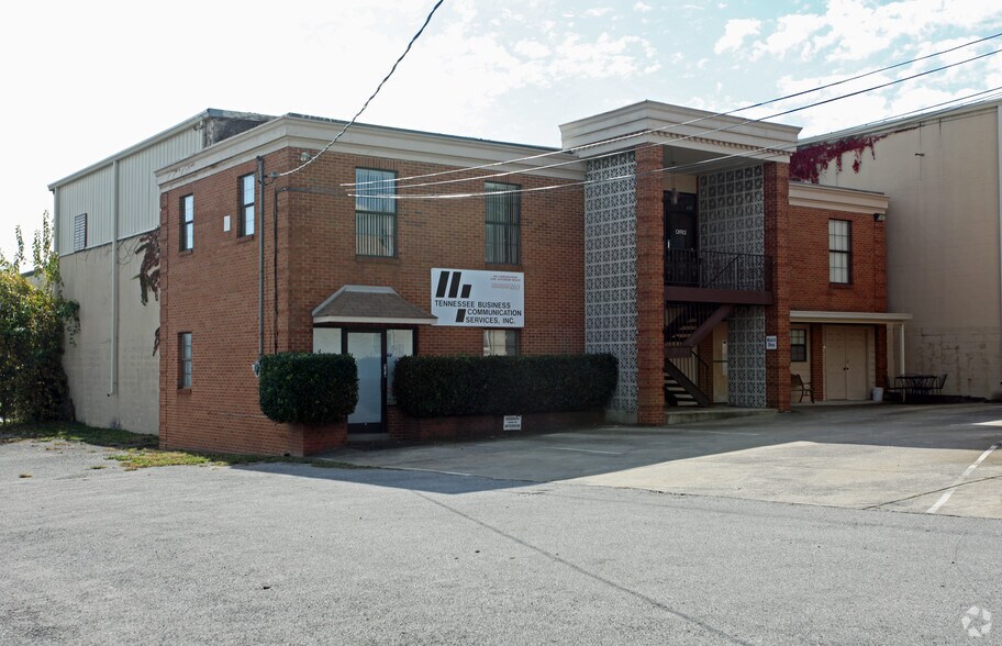 711A-711B Hill Ave, Nashville, TN à louer - Photo principale – Image 2 sur 9