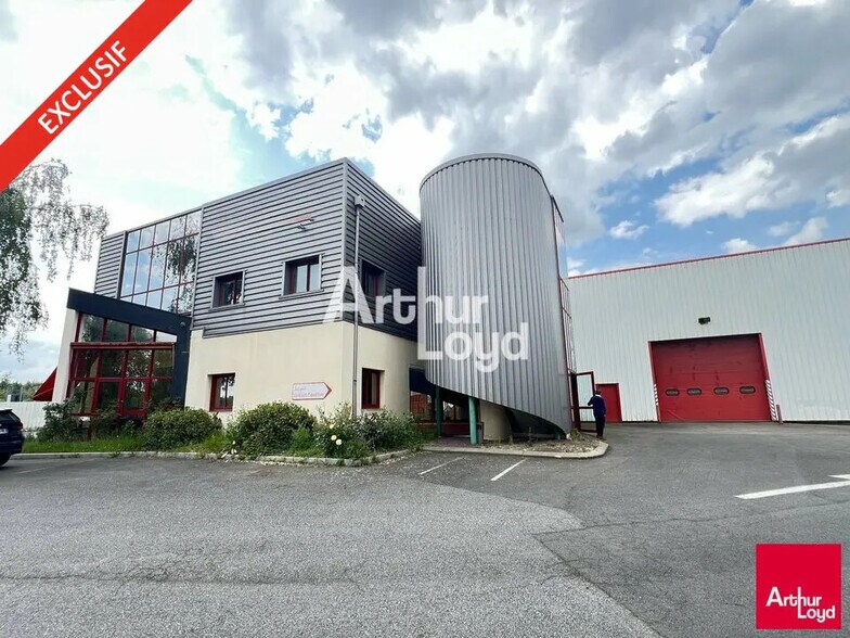 Local d'activités dans Bréal-sous-Montfort à vendre - Photo de l’immeuble – Image 1 sur 6