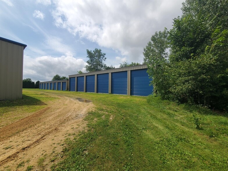 224 Sunset Dr, Orangeville, IL à vendre - Photo principale – Image 1 sur 5