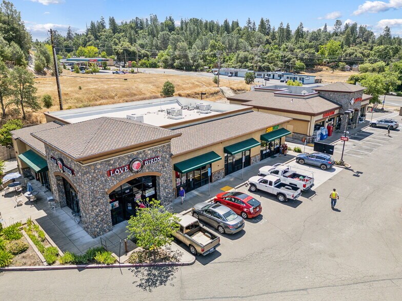 4181 State Highway 49, Diamond Springs, CA à louer - Photo de l’immeuble – Image 1 sur 13