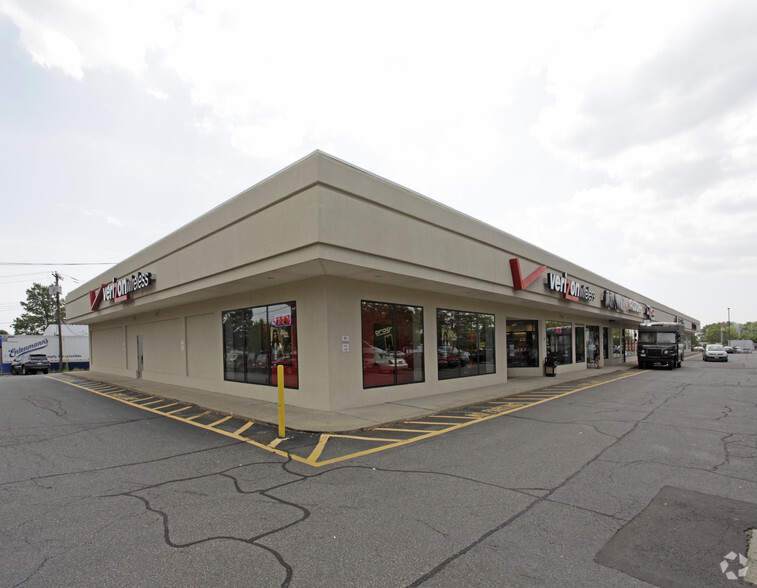 112-118 Boston Post Rd, Orange, CT à louer - Photo de l’immeuble – Image 2 sur 4