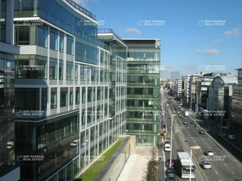 Bureau dans Lyon à louer - Photo de l’immeuble – Image 3 sur 27