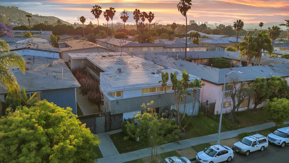 3849 Stevely Ave, Los Angeles, CA à vendre - Photo de l’immeuble – Image 2 sur 24