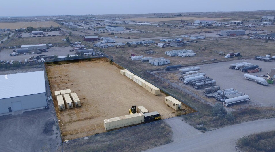 13546 Bassett Ln, Williston, ND à louer Photo de l’immeuble– Image 1 sur 2