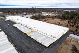 Plus de détails pour 3301 S Dort Hwy, Flint, MI - Industriel/Logistique à louer