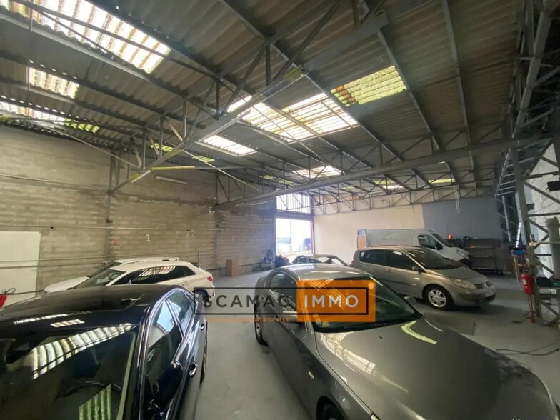 Bureau dans Rousset à louer - Photo intérieure – Image 2 sur 5