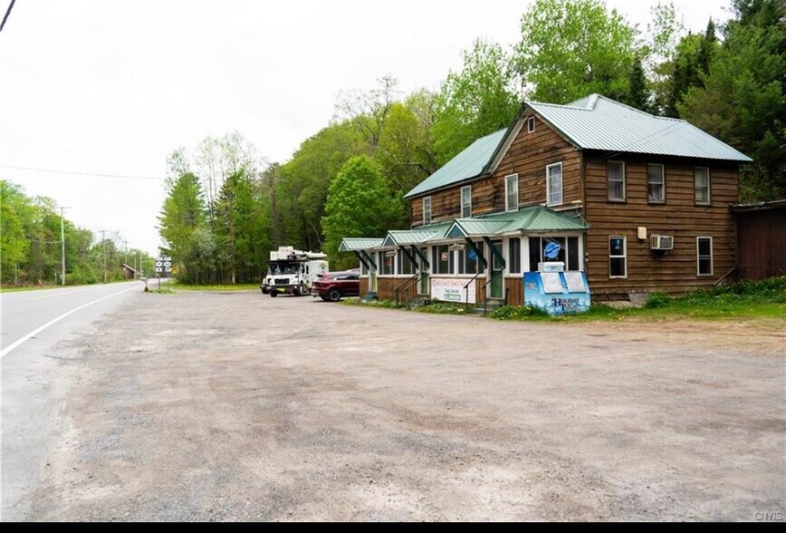 3655 State Route 8, Ohio, NY à vendre - Photo de l’immeuble – Image 3 sur 6