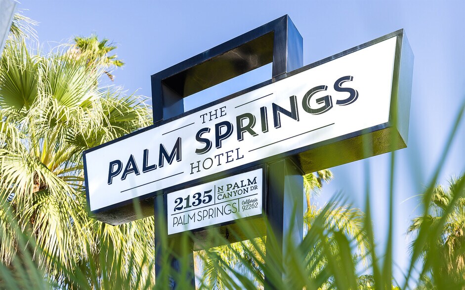 2135 N Palm Canyon Dr, Palm Springs, CA à vendre - Photo de l’immeuble – Image 3 sur 26