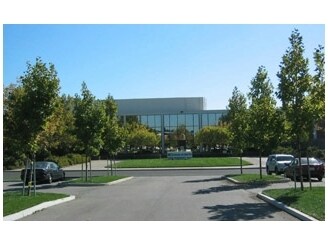 3800 Lakeville Hwy, Petaluma, CA à louer - Photo de l’immeuble – Image 2 sur 5