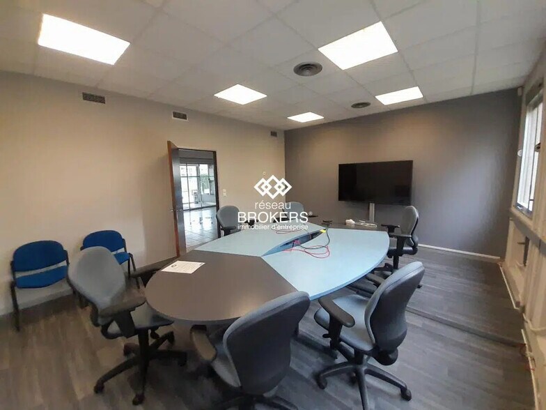 Bureau dans Orléans à louer - Photo intérieure – Image 3 sur 43