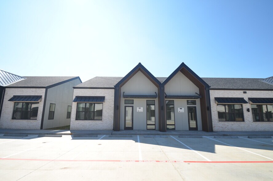 1325 Main St, Katy, TX à louer - Photo de l’immeuble – Image 2 sur 29