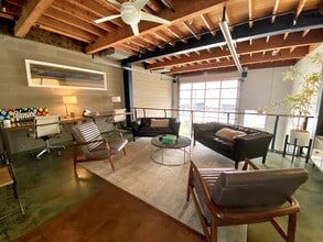 2114 Narcissus Ct, Venice, CA à louer Photo intérieure– Image 1 sur 16