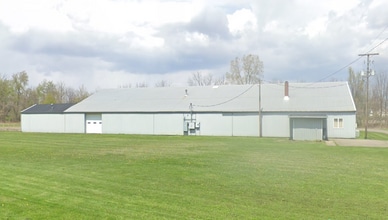 221 W Cherry St, Butler, IN à louer Photo intérieure– Image 1 sur 1