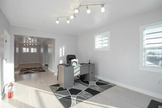 745 Federal Blvd, Denver, CO à vendre Photo intérieure– Image 1 sur 10