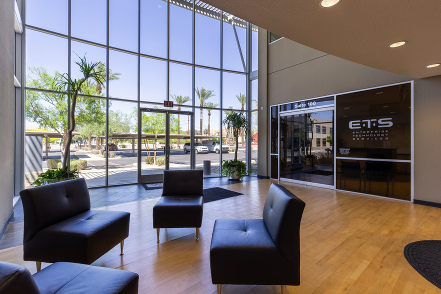 730 N 52nd St, Phoenix, AZ à louer - Hall d’entrée – Image 3 sur 5