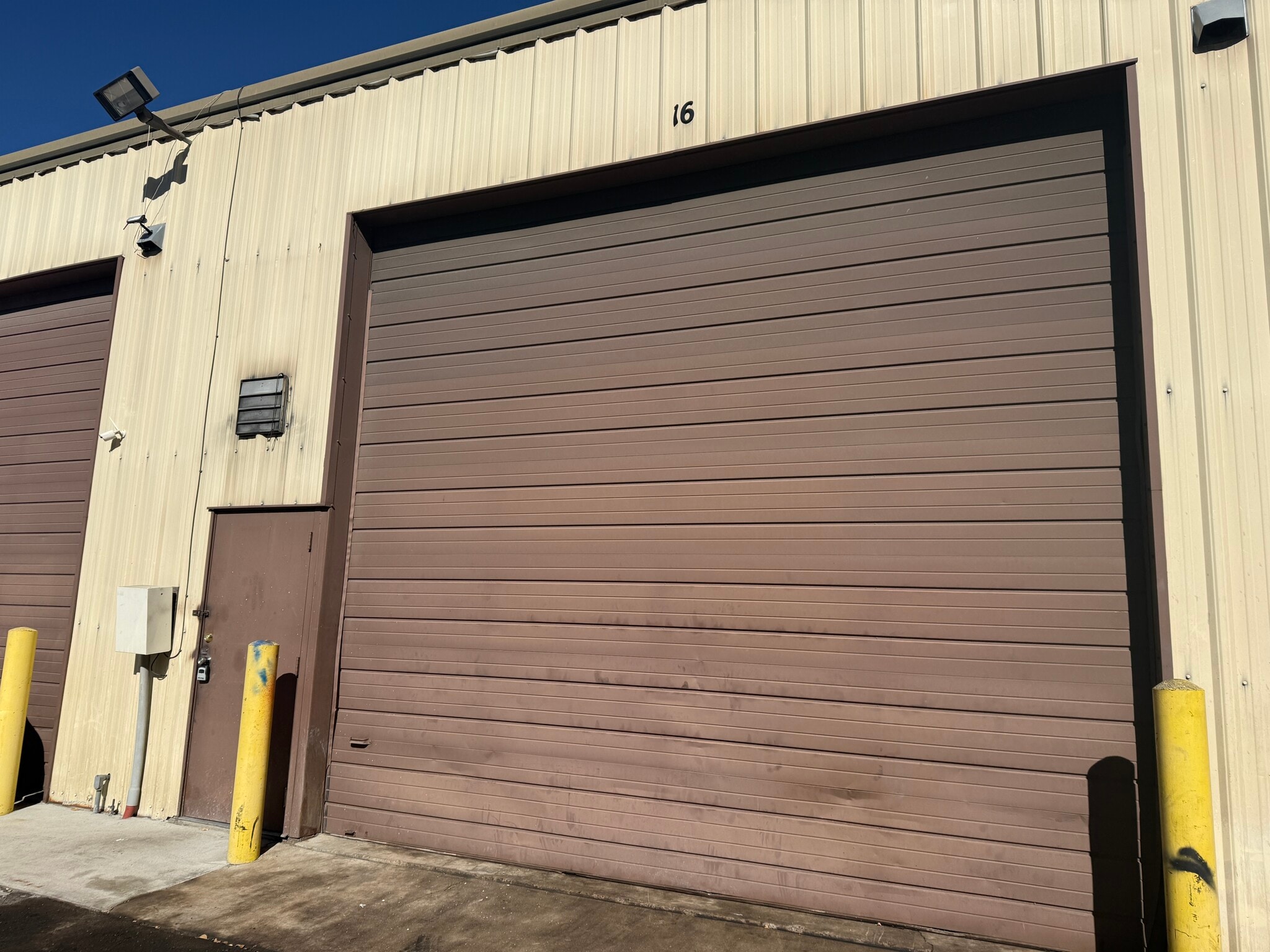 1800 E 69th Ave, Denver, CO à louer Photo de l’immeuble– Image 1 sur 3