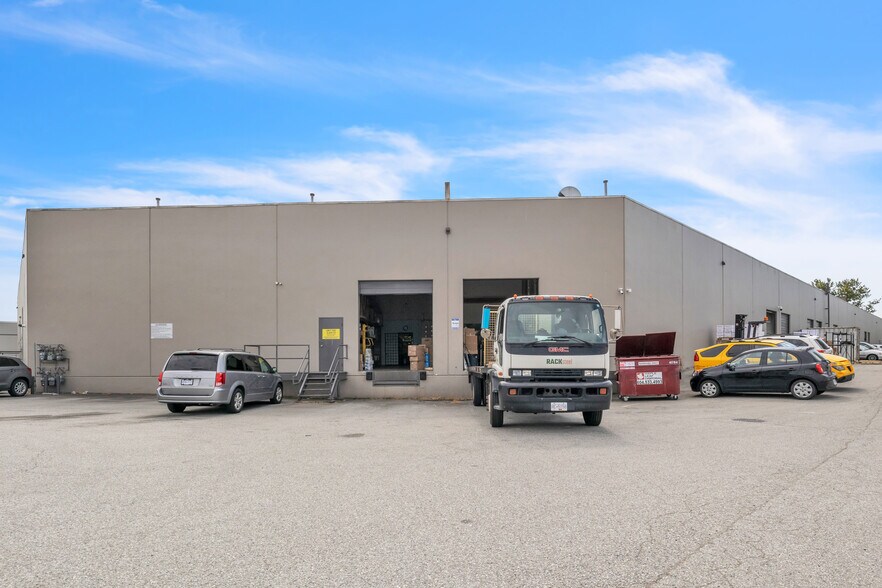 11871 Horseshoe Way, Richmond, BC à louer - Photo de l’immeuble – Image 3 sur 14