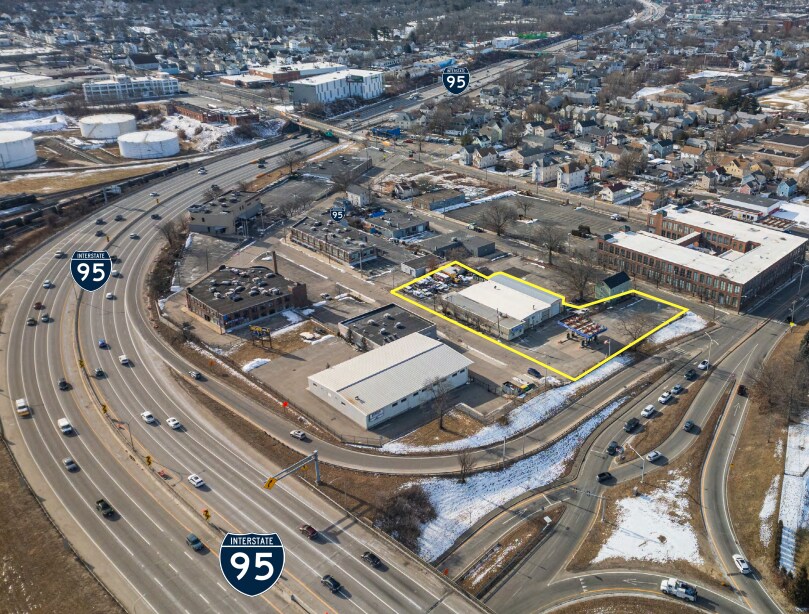 9 Hylestead St, Providence, RI à vendre Photo de l’immeuble– Image 1 sur 9