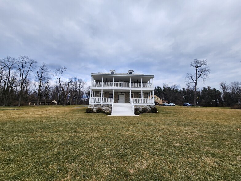 1400 Fulling Mill Rd, Middletown, PA à louer - Photo de l’immeuble – Image 3 sur 34