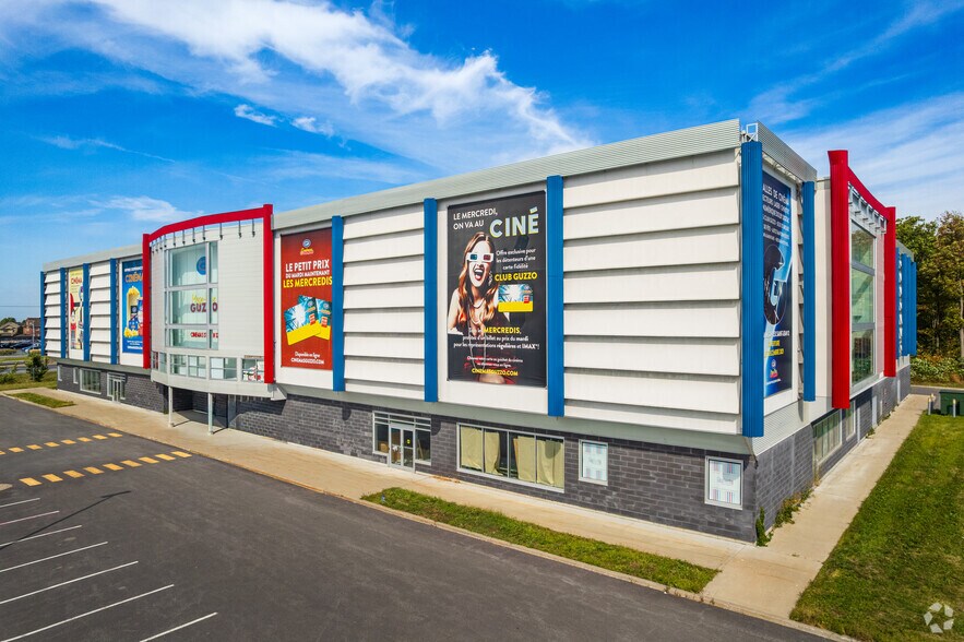 1280 Rue Douglas, Saint-jean-sur-richelieu, QC à louer - Photo de l’immeuble – Image 2 sur 6