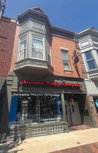 Plus de détails pour 137 E Lincoln Hwy, Dekalb, IL - Local commercial à vendre