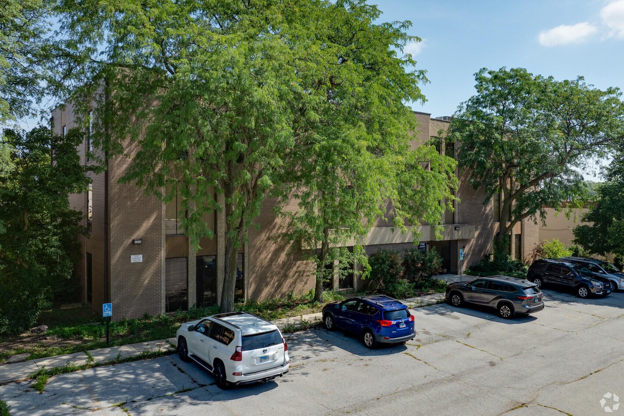 17926 S Halsted St, Homewood, IL à vendre Photo principale– Image 1 sur 8