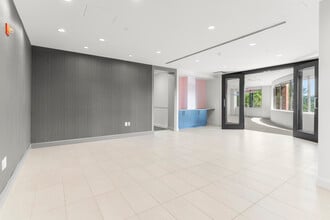 3050 Chain Bridge Rd, Fairfax, VA à louer Photo intérieure– Image 1 sur 7