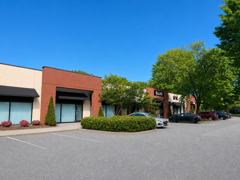 4500 Indiana Ave, Winston-Salem, NC à louer - Photo de l’immeuble – Image 3 sur 13