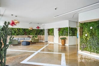 1 Place Victor Hugo, Courbevoie à louer Photo de l’immeuble– Image 1 sur 8