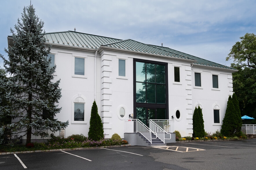 1199 US Highway 22 E, Mountainside, NJ à louer - Photo principale – Image 1 sur 30