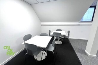 14 Carfax, Horsham à louer Photo intérieure– Image 1 sur 4