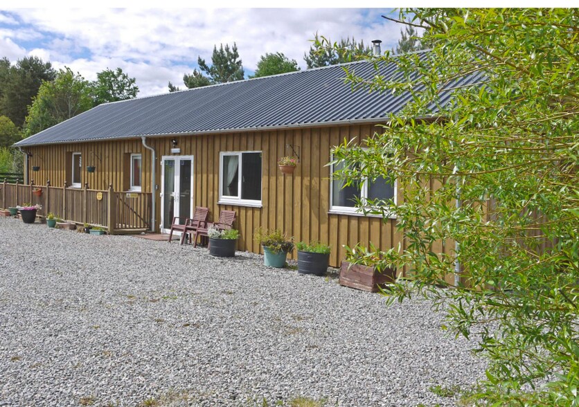 Spécialité dans Beauly à vendre - Photo de l’immeuble – Image 3 sur 8