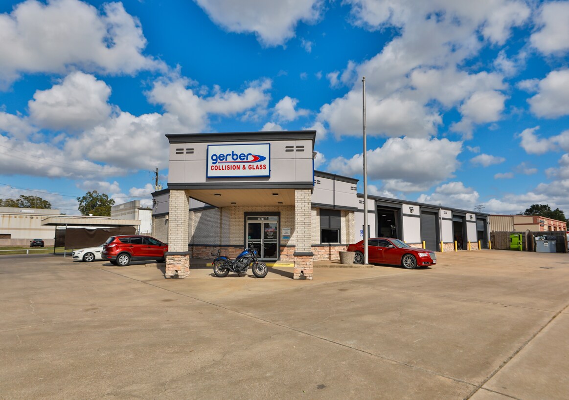 1131 Staffordshire Rd, Stafford, TX à vendre Photo principale– Image 1 sur 4