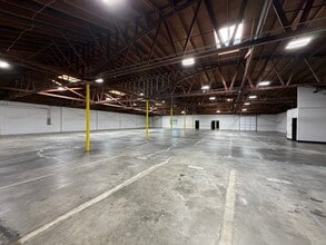 5540 W Century Blvd, Los Angeles, CA à louer Photo intérieure– Image 2 sur 6