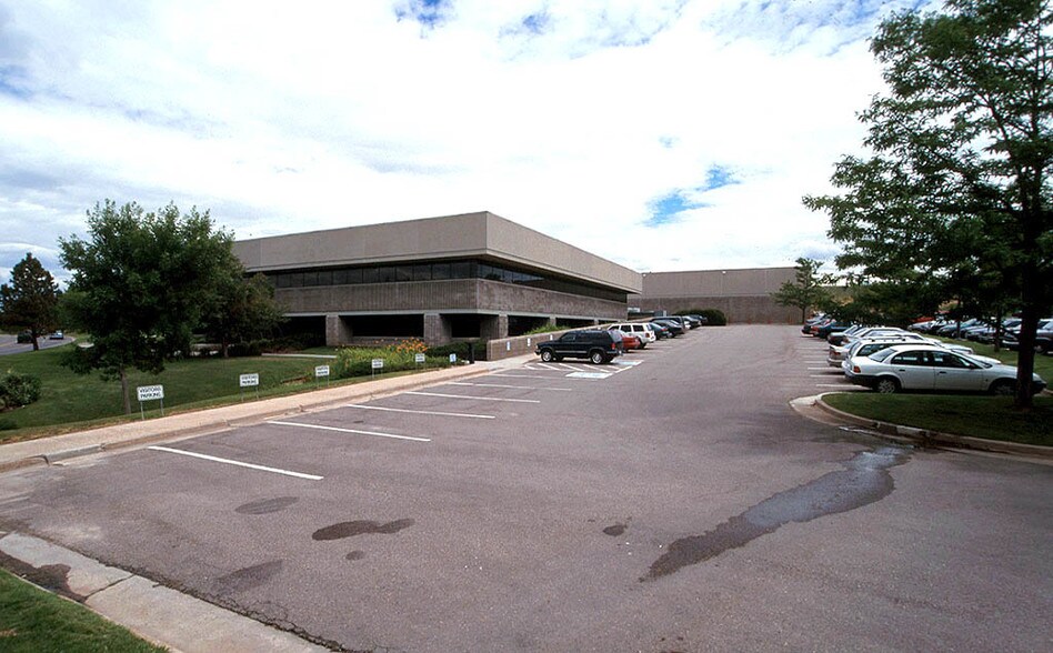 35-37 Inverness Dr E, Englewood, CO à louer - Photo de l’immeuble – Image 2 sur 17