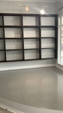 2140 Peachtree Rd NW, Atlanta, GA à louer - Vidéo sur l’annonce professionnelle 