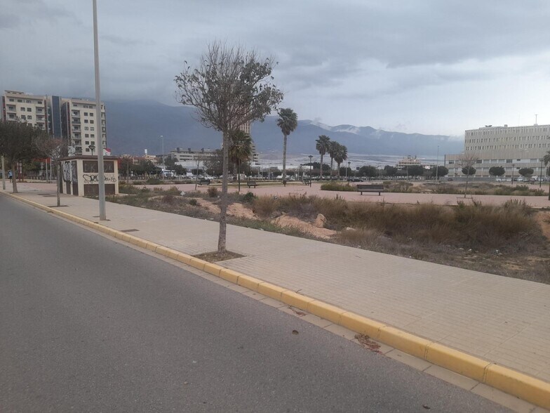 Terrain dans El Ejido, Almería à vendre - Photo de l’immeuble – Image 3 sur 8