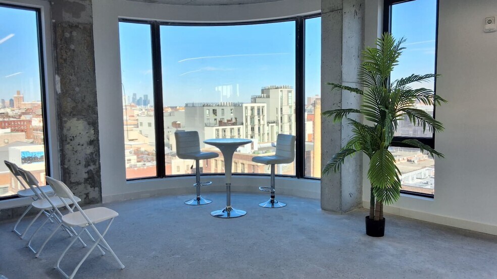 67 Taaffe Pl, Brooklyn, NY à louer - Photo de l’immeuble – Image 2 sur 21