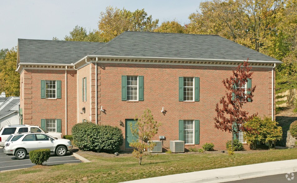 1313 W Dorothy Ln, Kettering, OH à vendre - Photo de l’immeuble – Image 2 sur 3