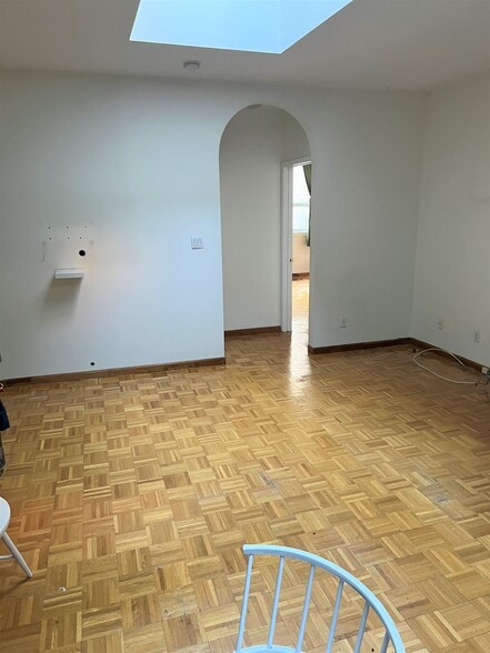 217 W 80th St, New York, NY à vendre - Photo intérieure – Image 3 sur 7