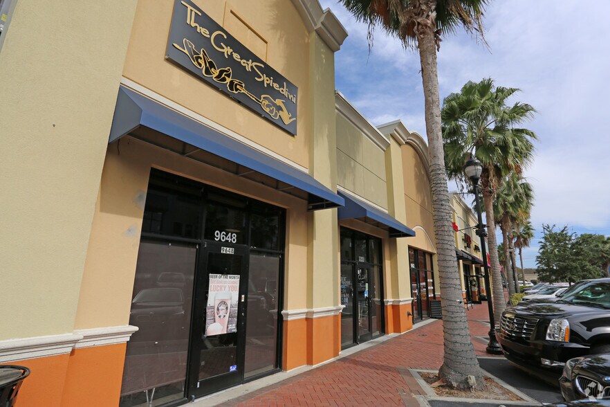 9648-9664 W Linebaugh Ave, Tampa, FL à vendre - Photo de l’immeuble – Image 2 sur 4