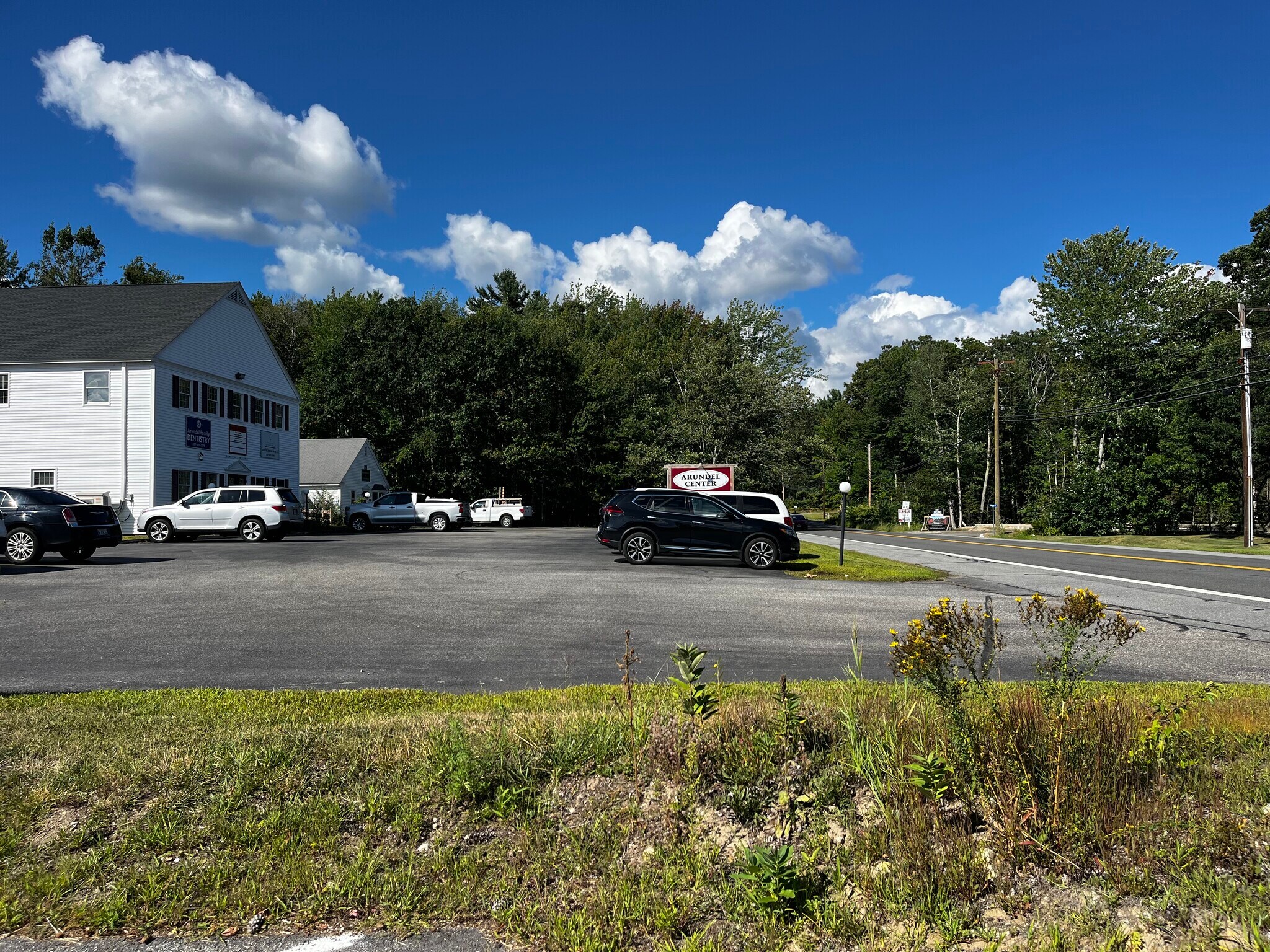 1222 Portland Road/ US Route 1, Arundel, ME à vendre Photo principale– Image 1 sur 2