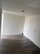 3646 Long Beach Blvd, Long Beach, CA à louer Photo intérieure– Image 2 sur 2