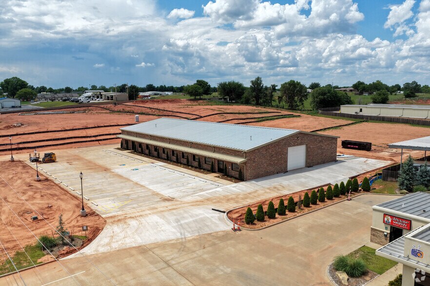 3473 NW 32nd Street, Newcastle, OK à louer - Photo de l’immeuble – Image 3 sur 4