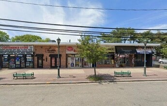 360-370 Dogwood Ave, Franklin Square, NY à louer Photo de l’immeuble– Image 1 sur 1