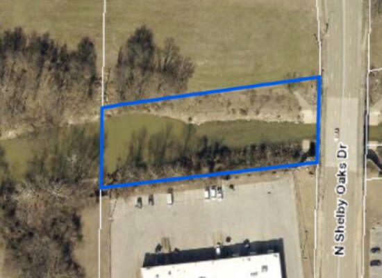 1697 Shelby Oaks Dr N, Memphis, TN à vendre Photo principale– Image 1 sur 2