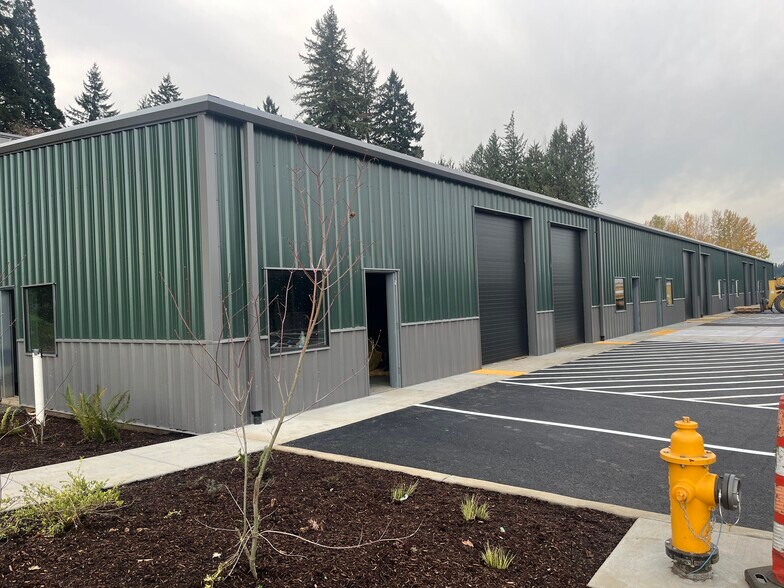 7110 NE 43rd Ave, Vancouver, WA à vendre - Photo de l’immeuble – Image 2 sur 8