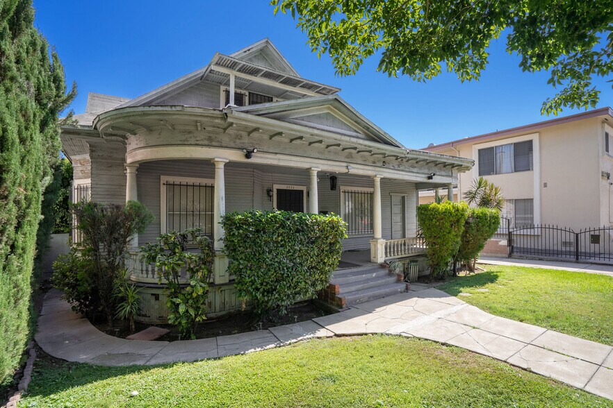 5526 Lexington Ave, Los Angeles, CA à vendre - Photo de l’immeuble – Image 3 sur 13