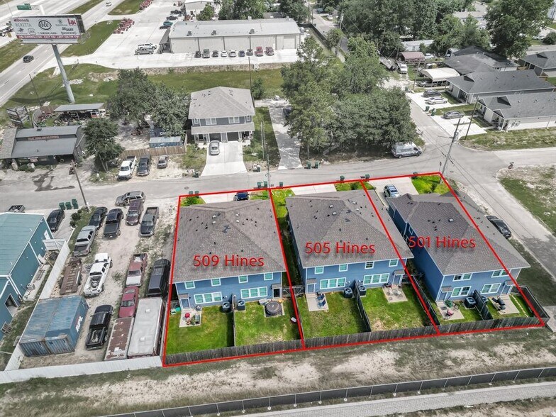 501 Hines Ave, Willis, TX à vendre - Aérien – Image 3 sur 28