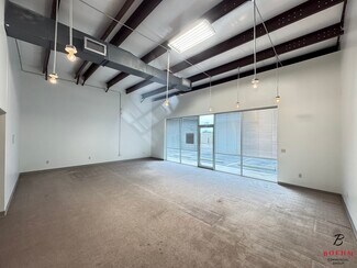 Plus de détails pour 635 State Highway 46 E, Boerne, TX - Bureau/Local commercial à louer